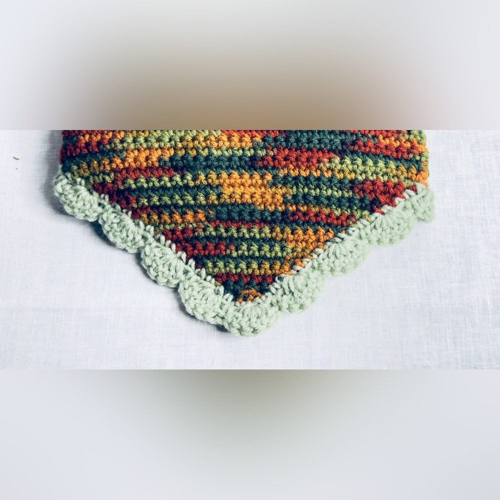 Bonnets - Picture 5 of 6